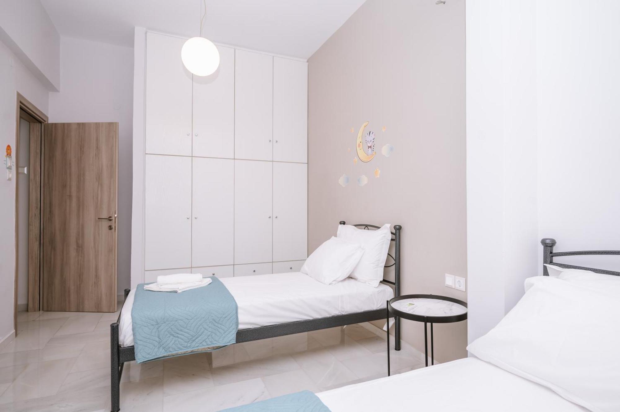 Brand New Family House Est. 2023 Apartment Heraklion  Bagian luar foto