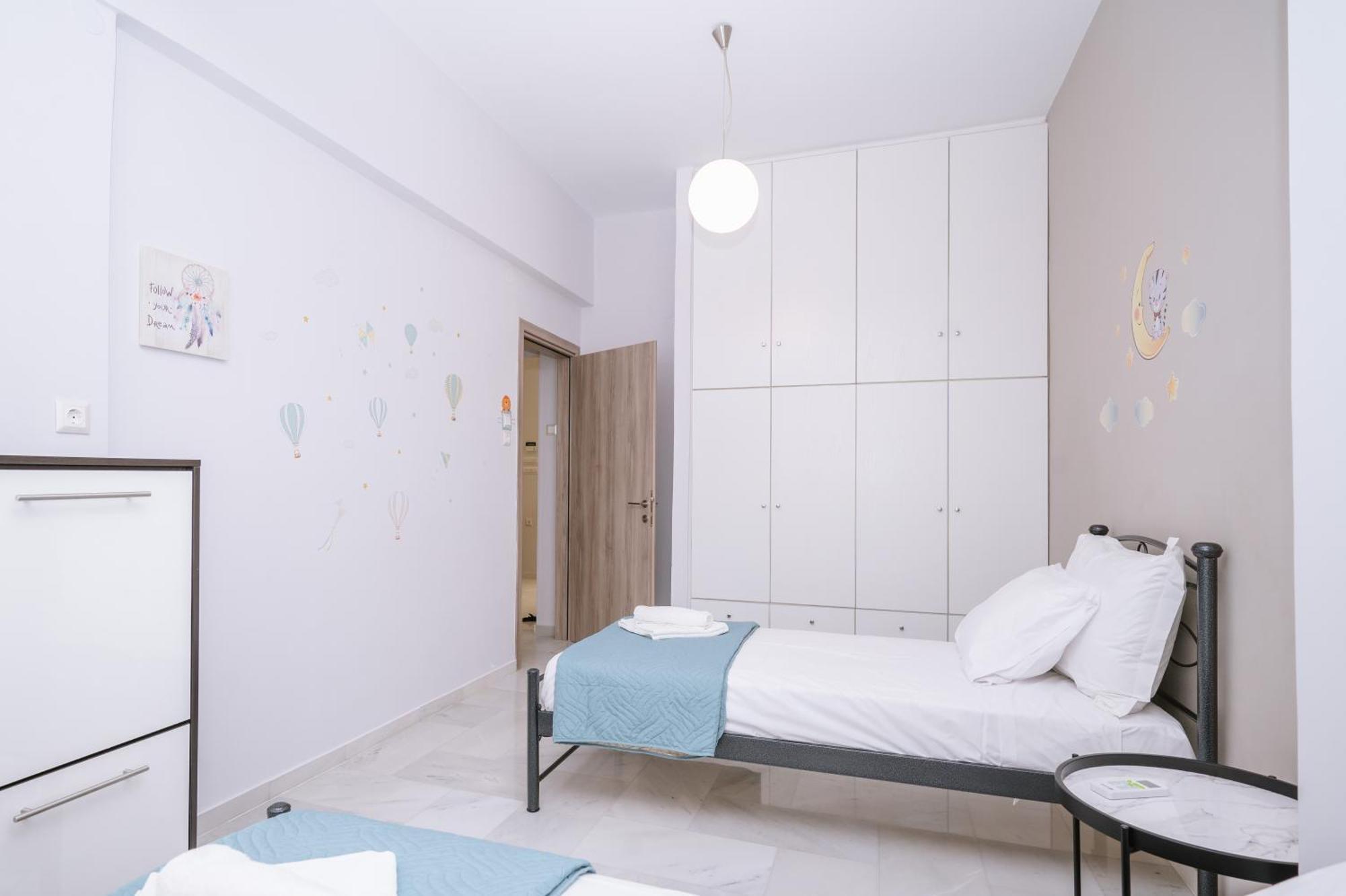 Brand New Family House Est. 2023 Apartment Heraklion  Bagian luar foto